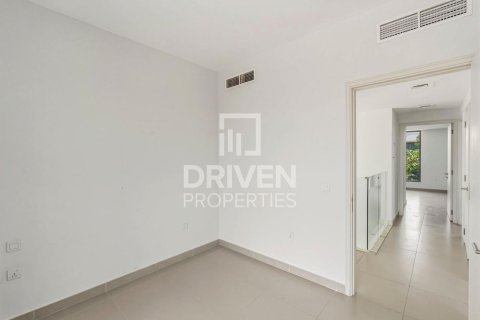 Villa en Maple at Dubai Hills Estate, Dubai Hills Estate, Dubai, 5 dormitorios, 285.4 m², № 140873 - foto 13