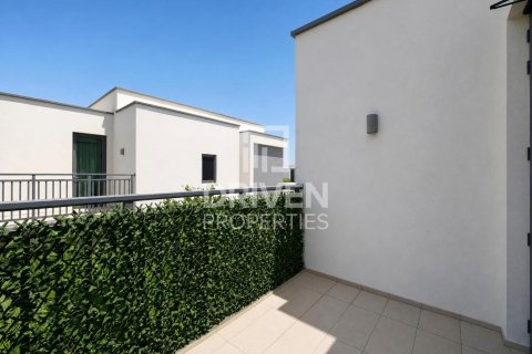 Villa en Maple at Dubai Hills Estate, Dubai Hills Estate, Dubai, 4 dormitorios, 269.6 m², № 140875 - foto 25