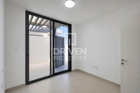 Villa en Maple at Dubai Hills Estate, Dubai Hills Estate, Dubai, 4 dormitorios, 269.6 m², № 140875 - foto 7