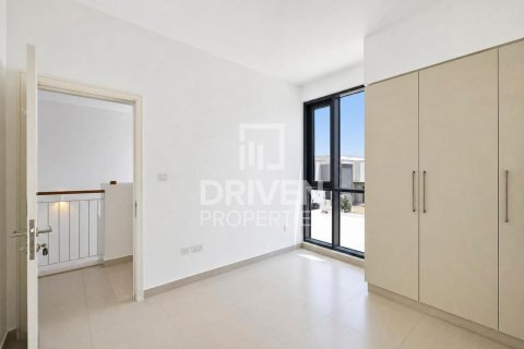 Villa en Maple at Dubai Hills Estate, Dubai Hills Estate, Dubai, 4 dormitorios, 269.6 m², № 140875 - foto 9