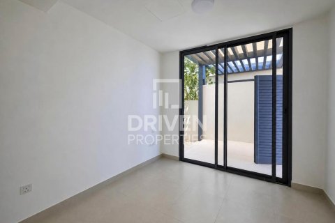 Villa en Maple at Dubai Hills Estate, Dubai Hills Estate, Dubai, 4 dormitorios, 269.6 m², № 140875 - foto 6
