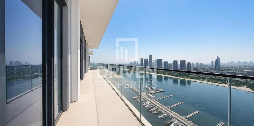 Пентхаус в EMAAR Beachfront, Dubai Harbour, Дубай, 4 спальни, 443.24м², № 138705