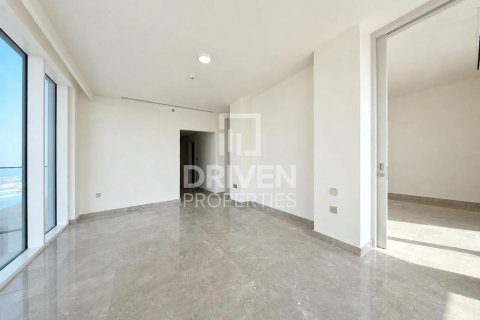 Снять в аренду пентхаус в EMAAR Beachfront, Dubai Harbour, Дубай: 4 спальни, 443.24м², № 138705 - фото 16