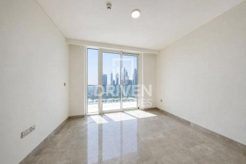 Снять в аренду пентхаус в EMAAR Beachfront, Dubai Harbour, Дубай: 4 спальни, 443.24м², № 138705 - фото 11