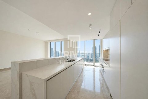 Снять в аренду пентхаус в EMAAR Beachfront, Dubai Harbour, Дубай: 4 спальни, 443.24м², № 138705 - фото 21