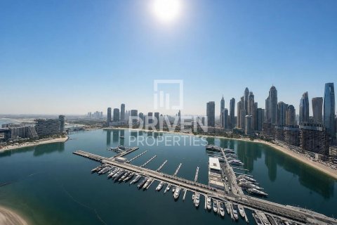 Снять в аренду пентхаус в EMAAR Beachfront, Dubai Harbour, Дубай: 4 спальни, 443.24м², № 138705 - фото 26