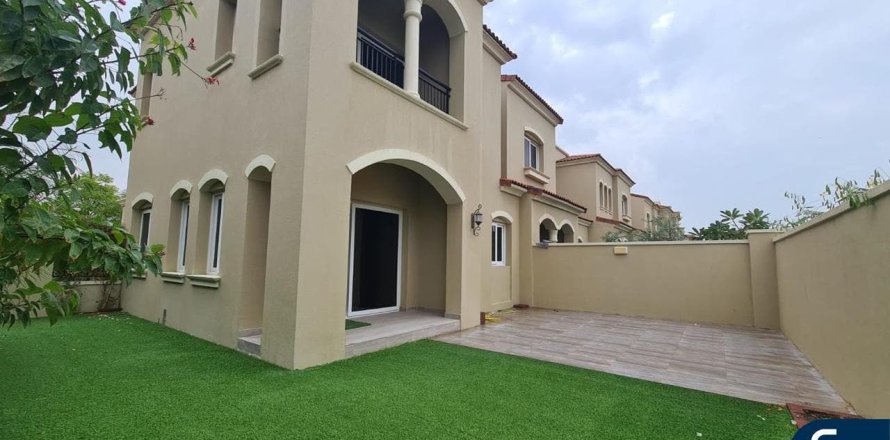 Таунхаус в Dubai Land, Дубай, 3 спальни, 211м², № 91312