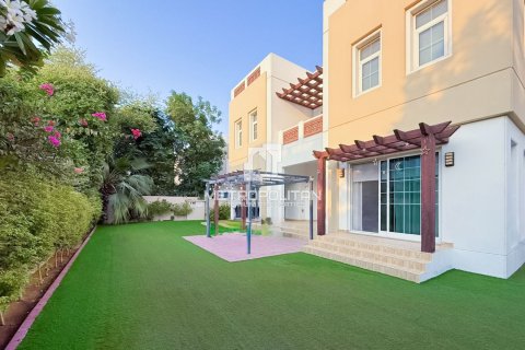 Villa à Mudon, Dubai, 3 chambres, 396 m², № 73922