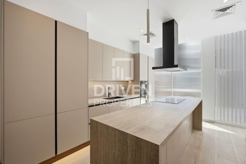 Adosado en Al Barari, Dubai, 4 dormitorios, 180.23 m², № 140205 - foto 13