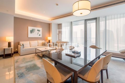 Apartamento en The Address Sky View Towers, Downtown Dubai (Downtown Burj Dubai), Dubai, 2 dormitorios, 157.84 m², № 140206 - foto 3