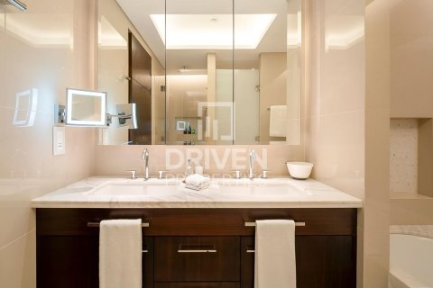 Apartamento en The Address Sky View Towers, Downtown Dubai (Downtown Burj Dubai), Dubai, 2 dormitorios, 157.84 m², № 140206 - foto 11