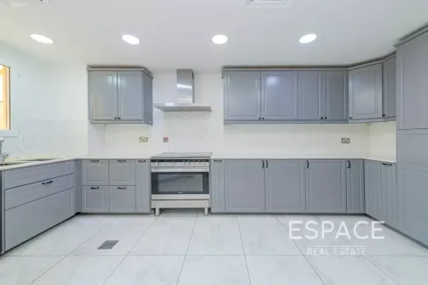 Villa à The Springs, Dubai, 5 chambres, 289 m², № 122430 - photo 8