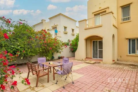 Villa à Springs 15, The Springs, Dubai, 2 chambres, 167 m², № 122450 - photo 11