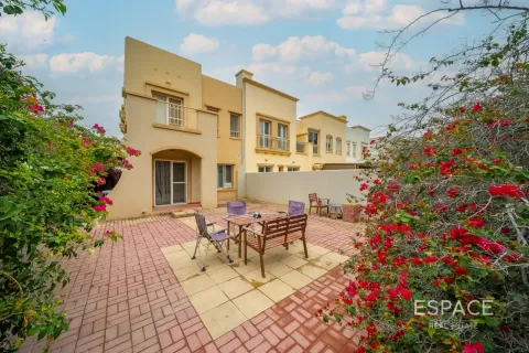 Villa à Springs 15, The Springs, Dubai, 2 chambres, 167 m², № 122450 - photo 12