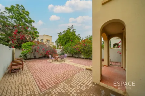 Villa à Springs 15, The Springs, Dubai, 2 chambres, 167 m², № 122450 - photo 9