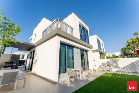 Villa à Dubai Hills Estate, Dubai, 4 chambres, 270.3 m², № 109140