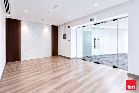 Oficina en Sheikh Zayed Road, Dubai, 217.6 m², № 109143 - foto 3