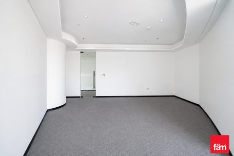 Oficina en Sheikh Zayed Road, Dubai, 217.6 m², № 109143 - foto 9