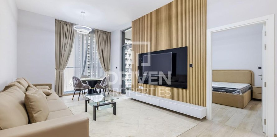 Квартира в Бизнес-Бэе, Дубай, 1 спальня, 71.35м², № 129273