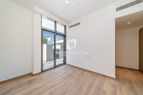 Villa en Al Furjan, Dubai, 4 dormitorios, 357 m², № 73814 - foto 4