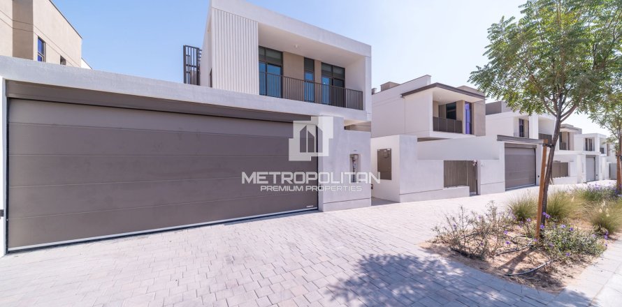 Villa en Al Furjan, Dubai, 4 dormitorios, 357 m², № 73814