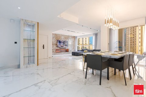 Apartment in Dubai 3 bedrooms, 178.5 sq.m. № 112809 - photo 18