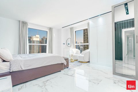 Apartment in Dubai 3 bedrooms, 178.5 sq.m. № 112809 - photo 17