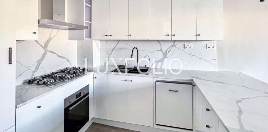 Таунхаус в Al Andalus, Джумейра Гольф Эстейтс, Дубай, 2 спальни, 152м², № 46026