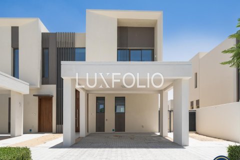 Townhouse in The Valley, Dubai 4 bedrooms, 206 sq.m. № 45632 - photo 26