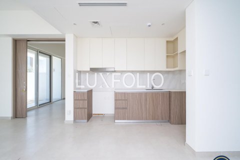 Townhouse in The Valley, Dubai 4 bedrooms, 206 sq.m. № 45632 - photo 3