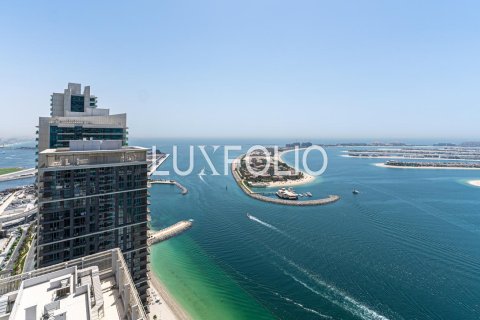 Снять в аренду квартиру в EMAAR Beachfront, Dubai Harbour, Дубай: 2 спальни, 160м², № 46219 - фото 24