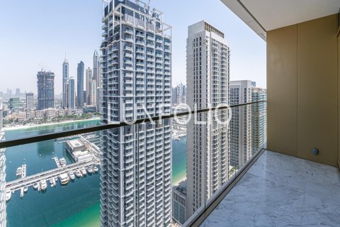 Снять в аренду квартиру в EMAAR Beachfront, Dubai Harbour, Дубай: 2 спальни, 160м², № 46219 - фото 19