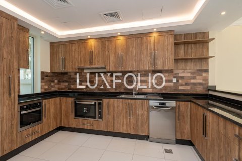 Villa à Dubai Marina, Dubai, 3 chambres, 461 m², № 46227 - photo 5
