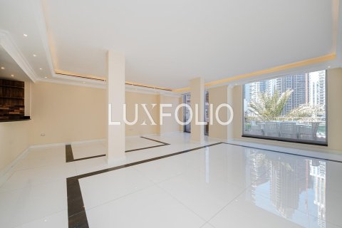 Villa in Dubai Marina, Dubai 3 bedrooms, 461 sq.m. № 46227