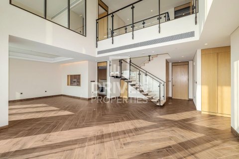 Dúplex en Zabeel, Dubai, 2 dormitorios, 224.55 m², № 140434 - foto 2