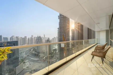 Apartment in Dubai Marina, Dubai 3 bedrooms, 276 sq.m. № 123087 - photo 7