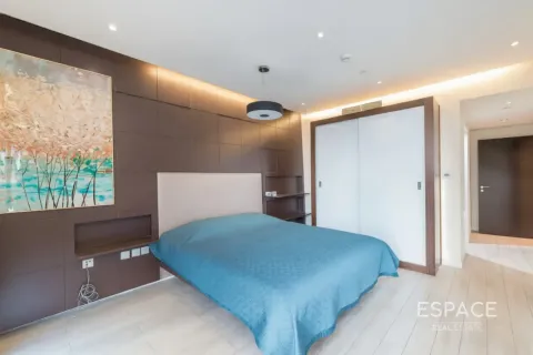 Apartment in Dubai Marina, Dubai 3 bedrooms, 276 sq.m. № 123087 - photo 9