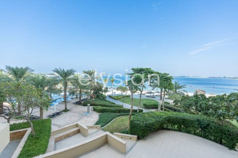 Квартира в Shoreline Apartments, Пальма Джумейра, Дубай, 2 спальни, 144м², № 37836