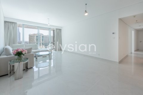 Apartment in Jumeirah Beach Residence, Dubai 3 bedrooms, 190 sq.m. № 37833 - photo 20