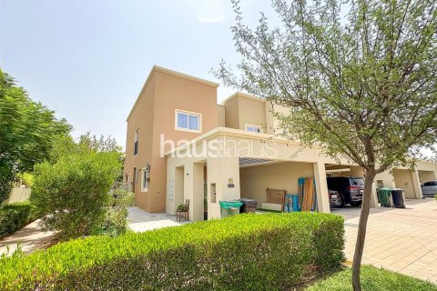 Adosado en Villanova, Dubai Land, Dubai, 4 dormitorios, 206 m², № 43539
