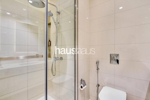 Apartment in EMAAR Beachfront, Dubai Harbour, Dubai 2 bedrooms, 106 sq.m. № 43530 - photo 12