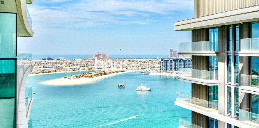 Apartment in EMAAR Beachfront, Dubai Harbour, Dubai 2 bedrooms, 106 sq.m. № 43530