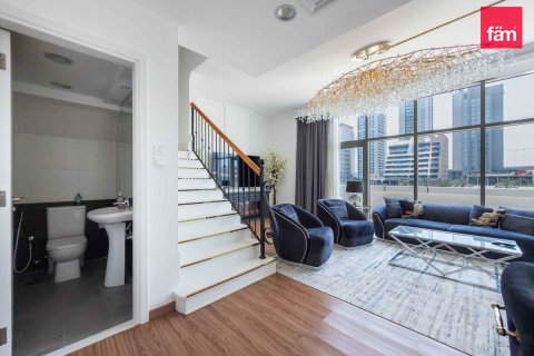 Appartement à Dubai Marina, Dubai, 3 chambres, 219.8 m², № 134866 - photo 7