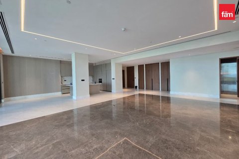 Apartment in Palm Jumeirah, Dubai 3 bedrooms, 477.4 sq.m. № 135178