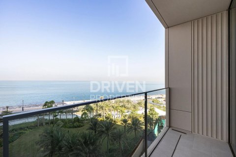 Снять в аренду квартиру в The Crescent, Пальма Джумейра, Дубай: 2 спальни, 178.75м², № 128095 - фото 14