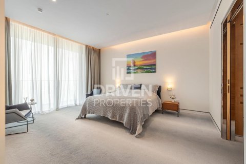 Снять в аренду квартиру в The Crescent, Пальма Джумейра, Дубай: 2 спальни, 178.75м², № 128095 - фото 8