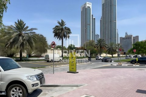Снять в аренду квартиру в DIFC, Дубай: 1 спальня, 82.78м², № 128100 - фото 11