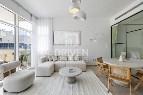 Снять в аренду квартиру в Bay Square, Бизнес-Бэй, Дубай: 1 спальня, 147.34м², № 128089 - фото 5