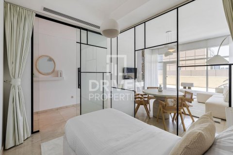 Снять в аренду квартиру в Bay Square, Бизнес-Бэй, Дубай: 1 спальня, 147.34м², № 128089 - фото 3