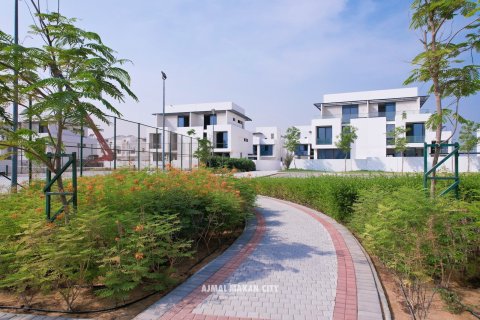 Villa en Dubai, 5 dormitorios, 353 m², № 10716 - foto 11